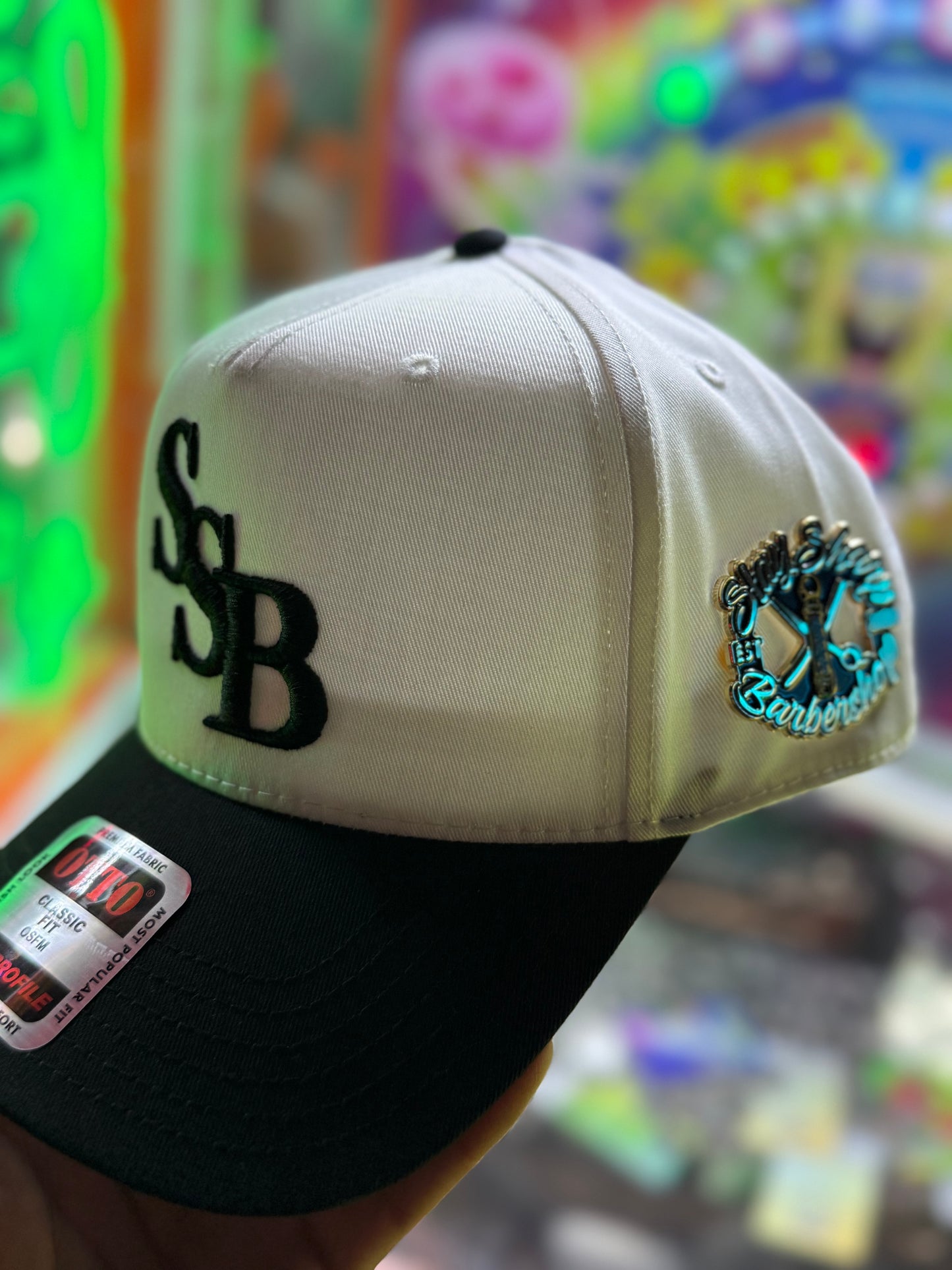 SSB WHITE/BLACK Snapback